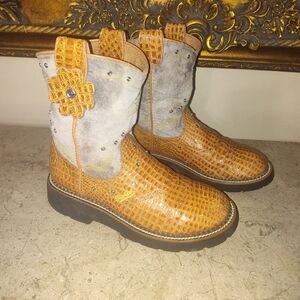 Ariat Western Fatbaby Flower Brown and Blue  Boots